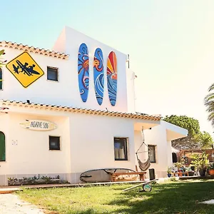  Hostel Algarve Surf Camp & Portugal